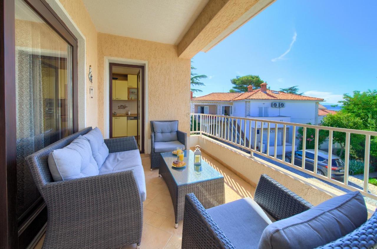 Apartment Lidija Krk Town Zewnętrze zdjęcie